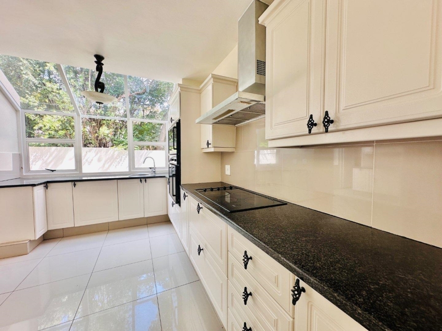 To Let 5 Bedroom Property for Rent in Dainfern Golf Estate Gauteng