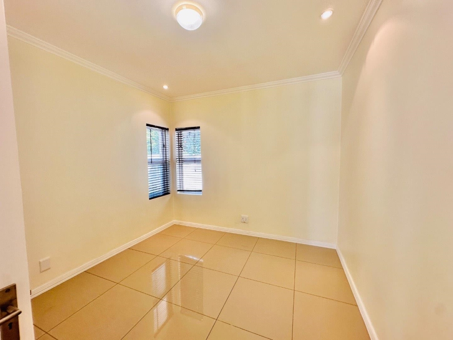 To Let 5 Bedroom Property for Rent in Dainfern Golf Estate Gauteng