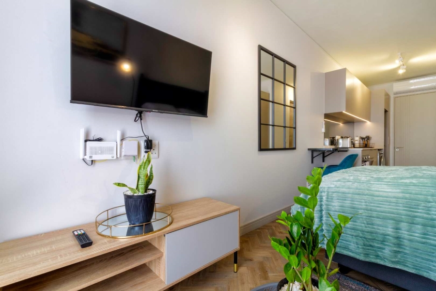 To Let 1 Bedroom Property for Rent in Rosebank Gauteng