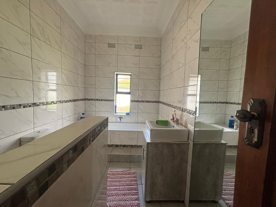 3 Bedroom Property for Sale in The Hill Gauteng