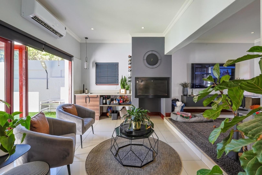 3 Bedroom Property for Sale in Olympus AH Gauteng