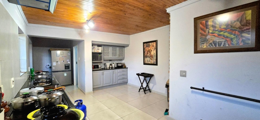 5 Bedroom Property for Sale in Monument Park Gauteng