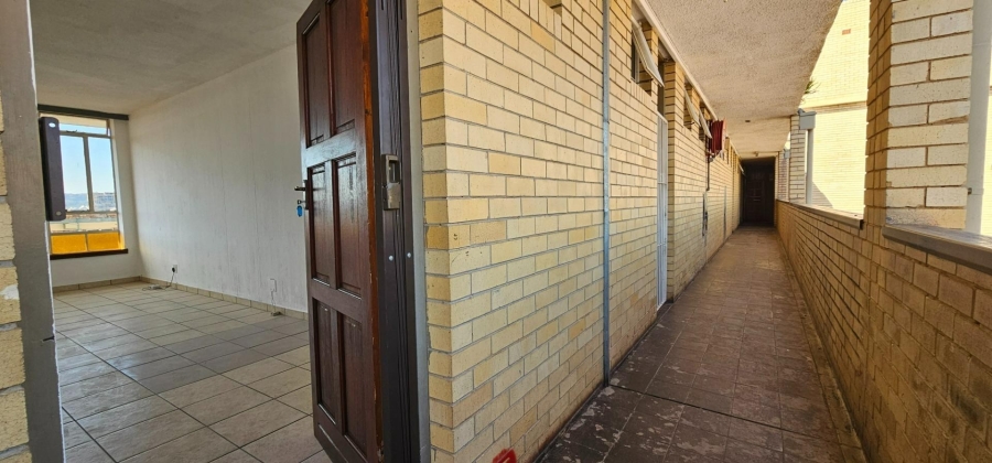 2 Bedroom Property for Sale in Sunnyside Gauteng