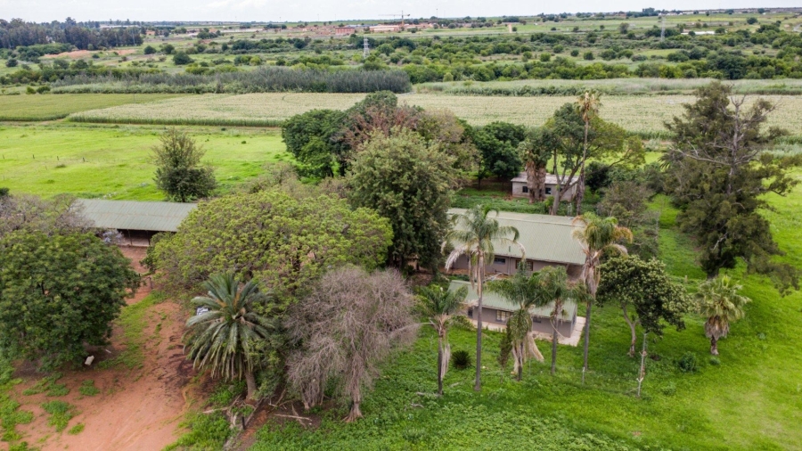 Commercial Property for Sale in Waterval Ah Gauteng