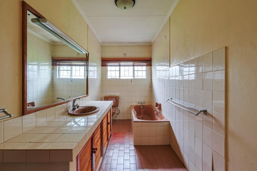 Commercial Property for Sale in Waterval Ah Gauteng