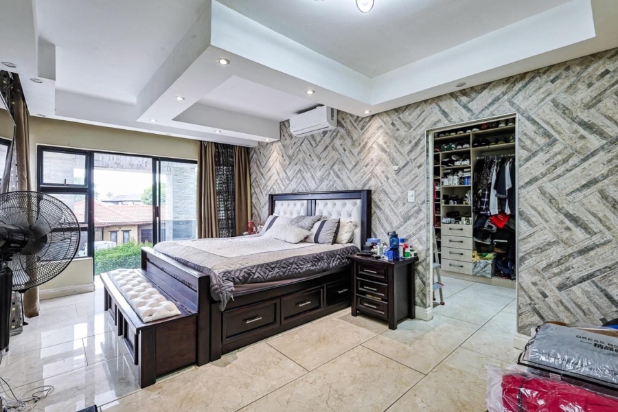 To Let 5 Bedroom Property for Rent in Willow Acres Gauteng