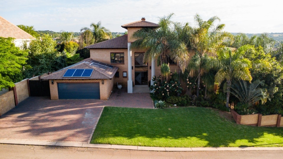 5 Bedroom Property for Sale in The Wilds Gauteng