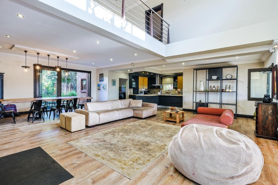 5 Bedroom Property for Sale in The Wilds Gauteng