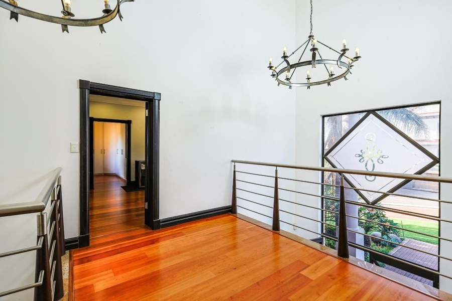 5 Bedroom Property for Sale in The Wilds Gauteng