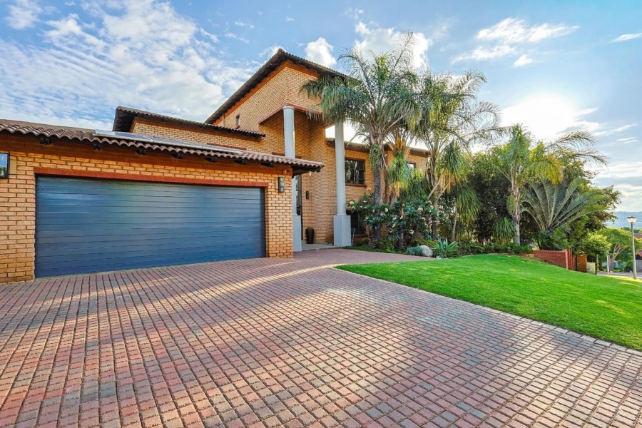 5 Bedroom Property for Sale in The Wilds Gauteng