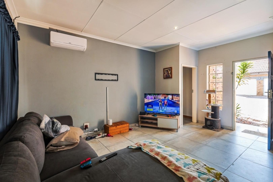 3 Bedroom Property for Sale in Equestria Gauteng