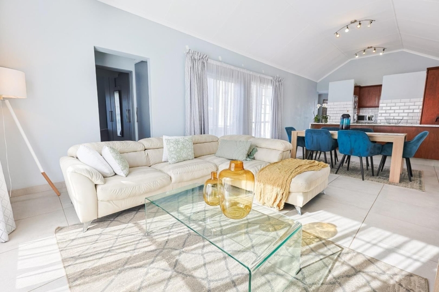 3 Bedroom Property for Sale in Olympus AH Gauteng