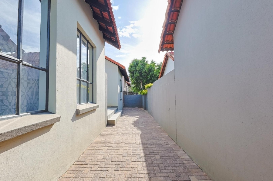 3 Bedroom Property for Sale in Olympus AH Gauteng