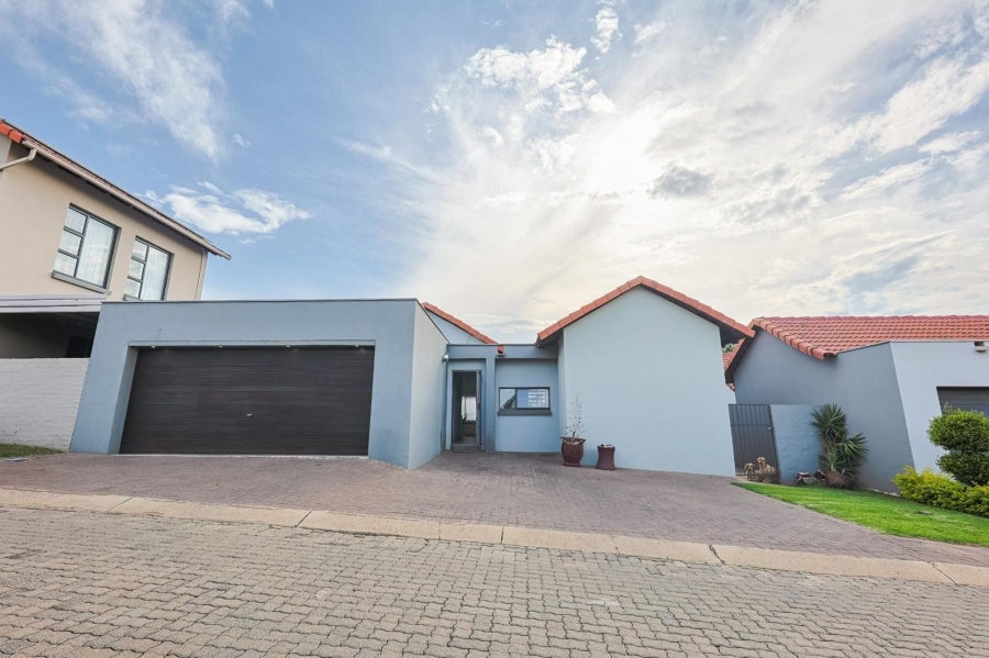 3 Bedroom Property for Sale in Olympus AH Gauteng