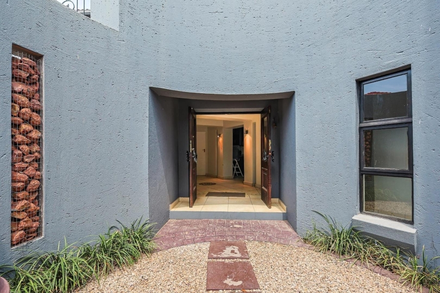 4 Bedroom Property for Sale in Willow Acres Gauteng