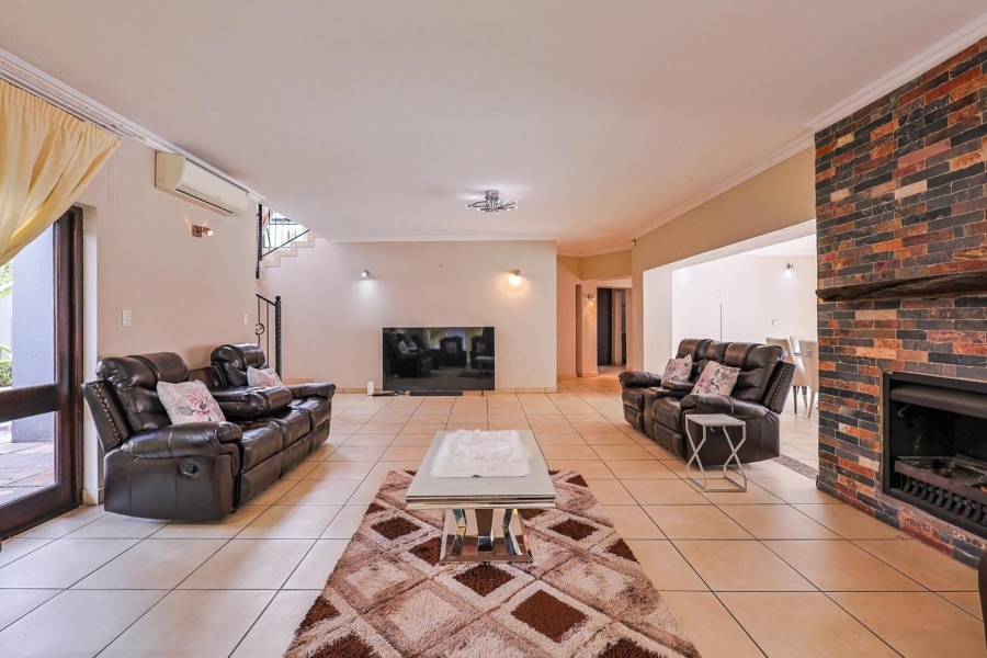 4 Bedroom Property for Sale in Willow Acres Gauteng