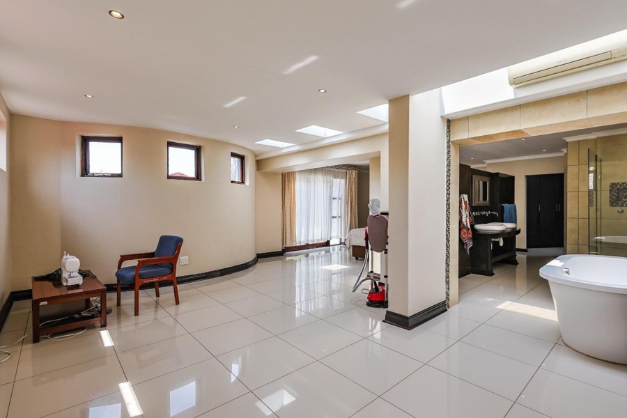 4 Bedroom Property for Sale in Willow Acres Gauteng