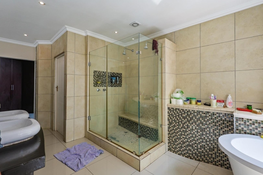 4 Bedroom Property for Sale in Willow Acres Gauteng