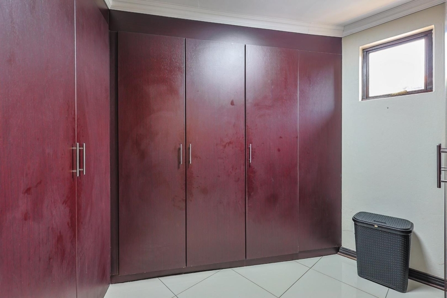 4 Bedroom Property for Sale in Willow Acres Gauteng