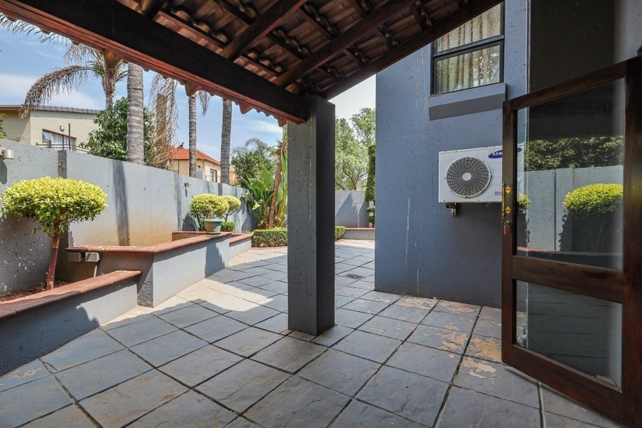 4 Bedroom Property for Sale in Willow Acres Gauteng