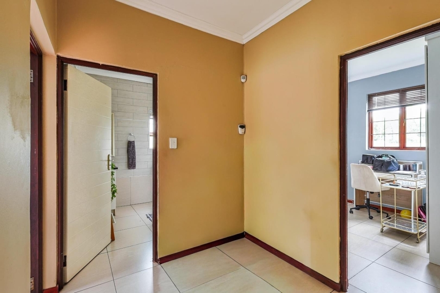 3 Bedroom Property for Sale in Equestria Gauteng