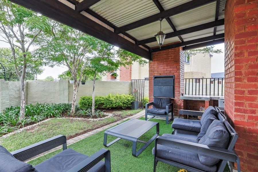 3 Bedroom Property for Sale in Equestria Gauteng