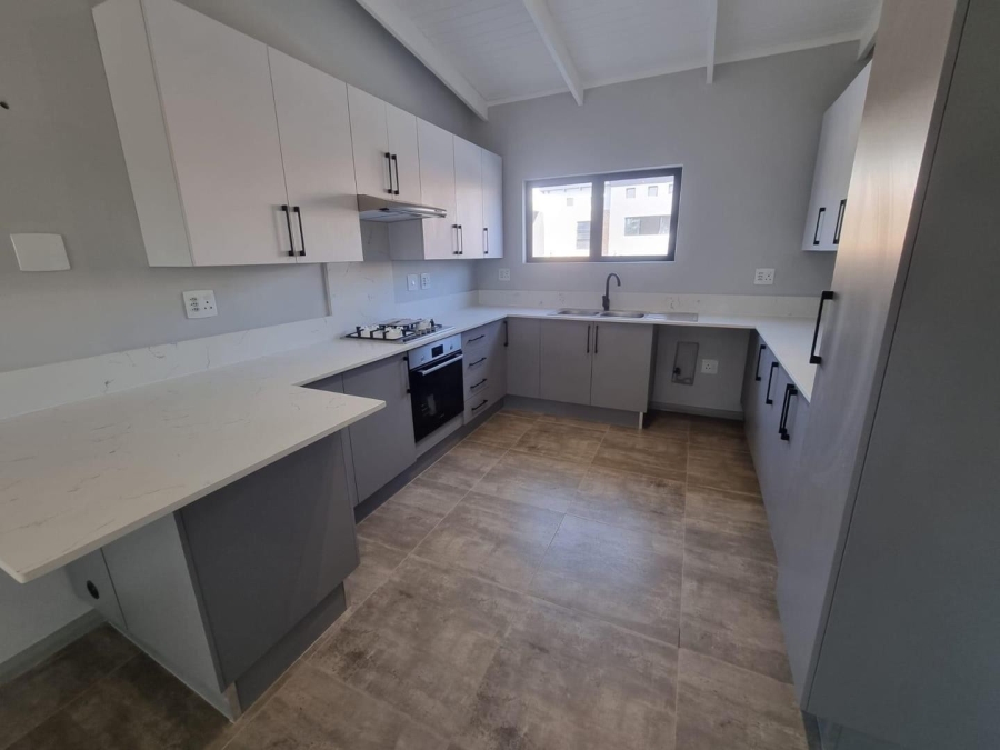 2 Bedroom Property for Sale in Menlyn Gauteng