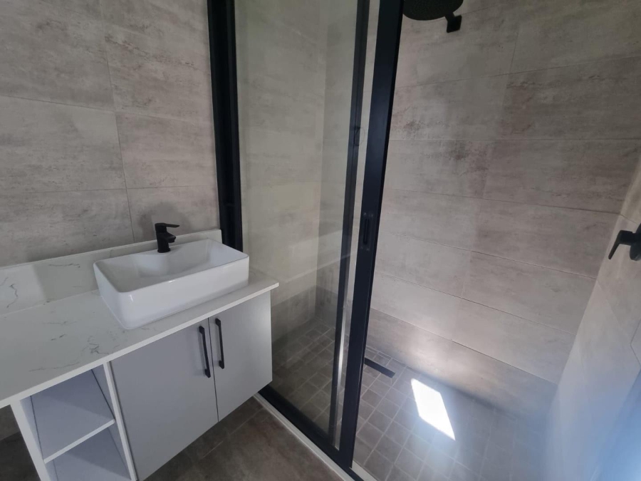 2 Bedroom Property for Sale in Menlyn Gauteng