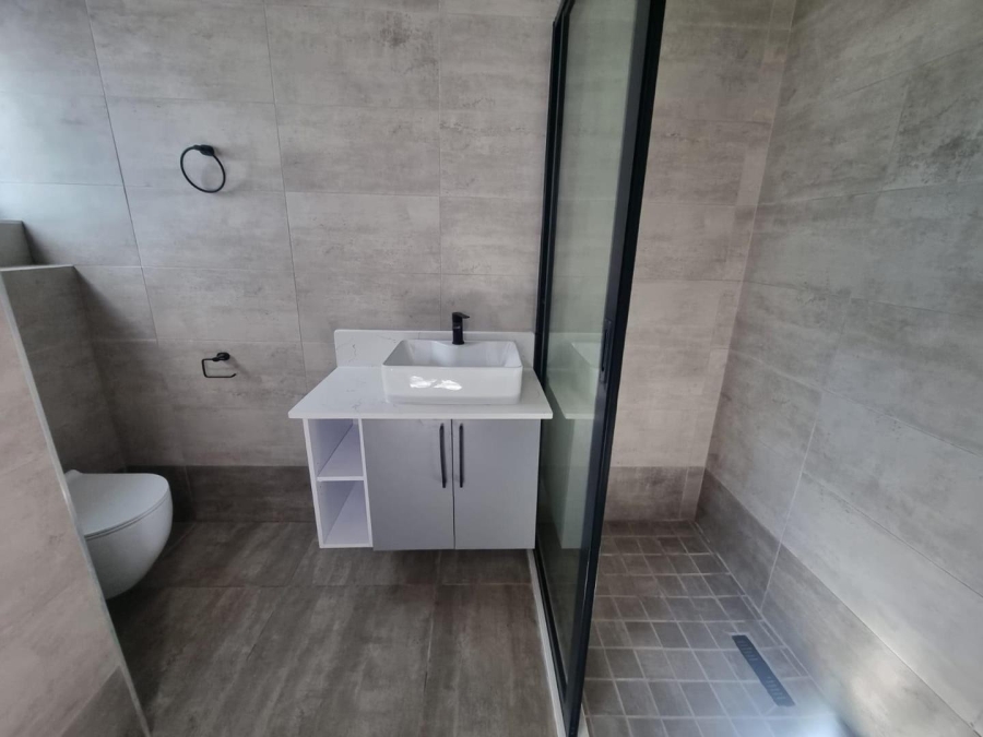 2 Bedroom Property for Sale in Menlyn Gauteng