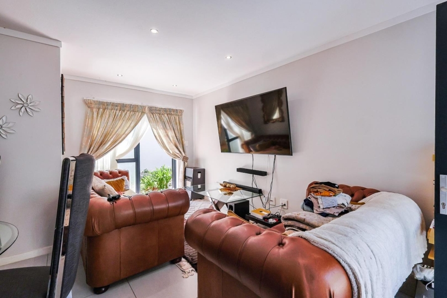 2 Bedroom Property for Sale in Equestria Gauteng