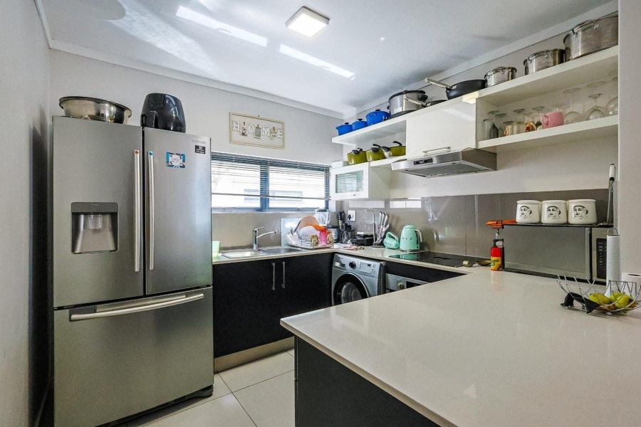 2 Bedroom Property for Sale in Equestria Gauteng