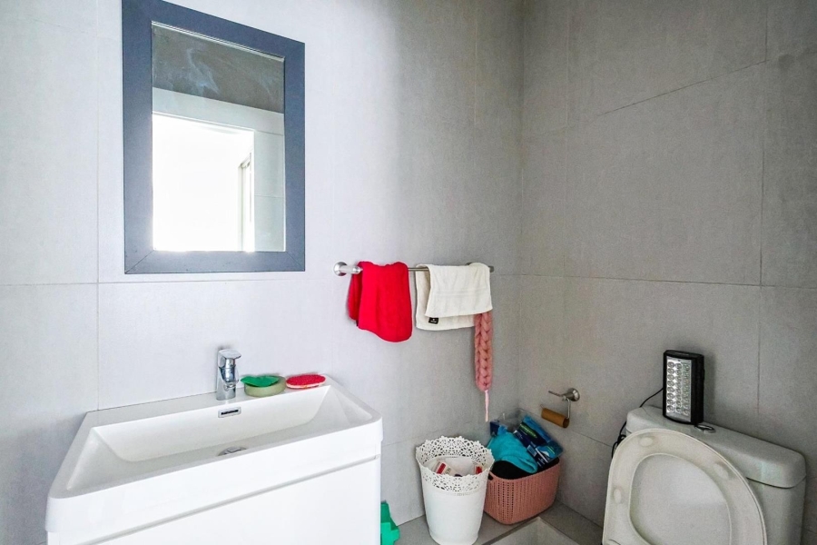 2 Bedroom Property for Sale in Equestria Gauteng