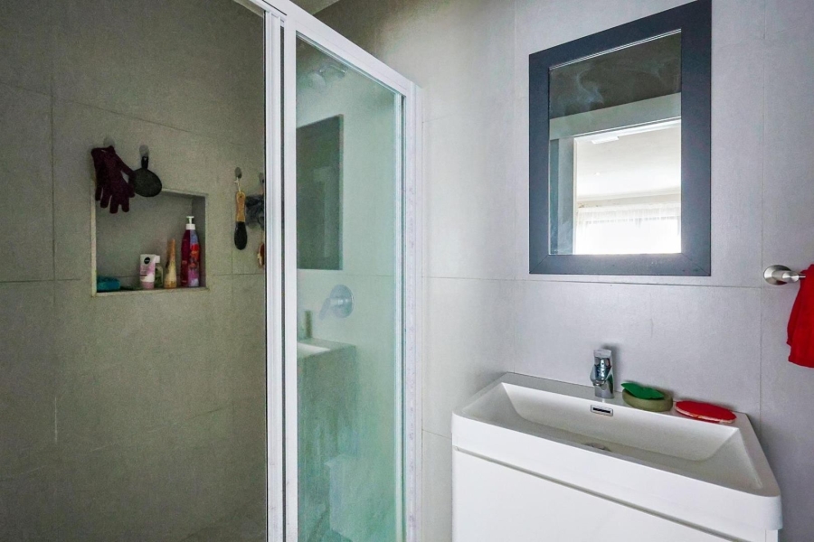 2 Bedroom Property for Sale in Equestria Gauteng