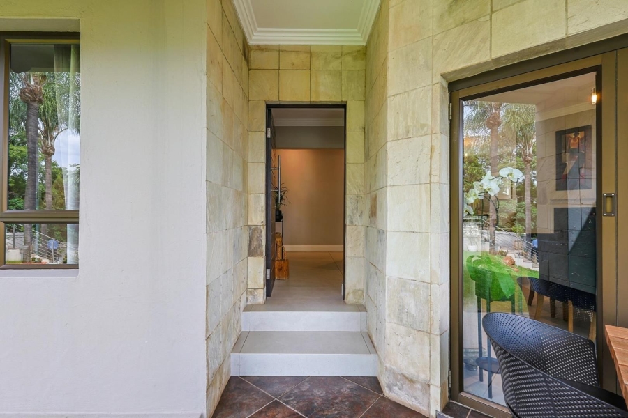 6 Bedroom Property for Sale in Waterkloof Gauteng