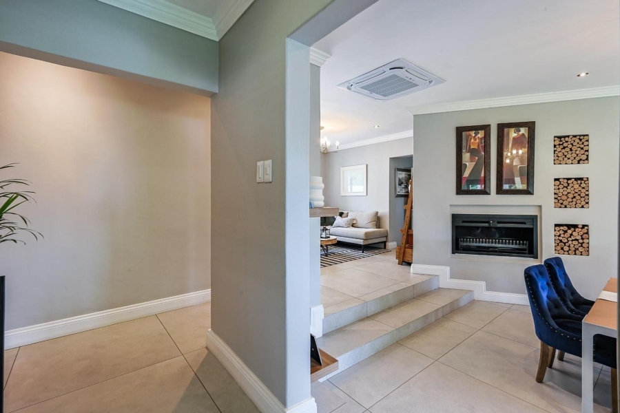 6 Bedroom Property for Sale in Waterkloof Gauteng