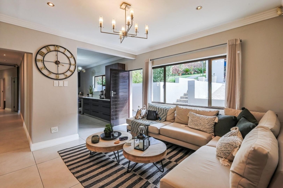 6 Bedroom Property for Sale in Waterkloof Gauteng