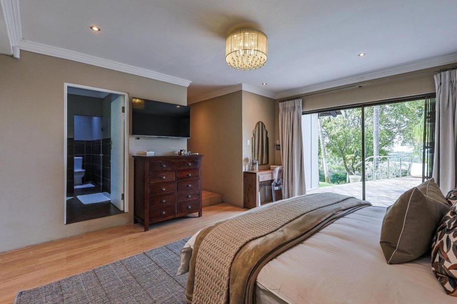 6 Bedroom Property for Sale in Waterkloof Gauteng