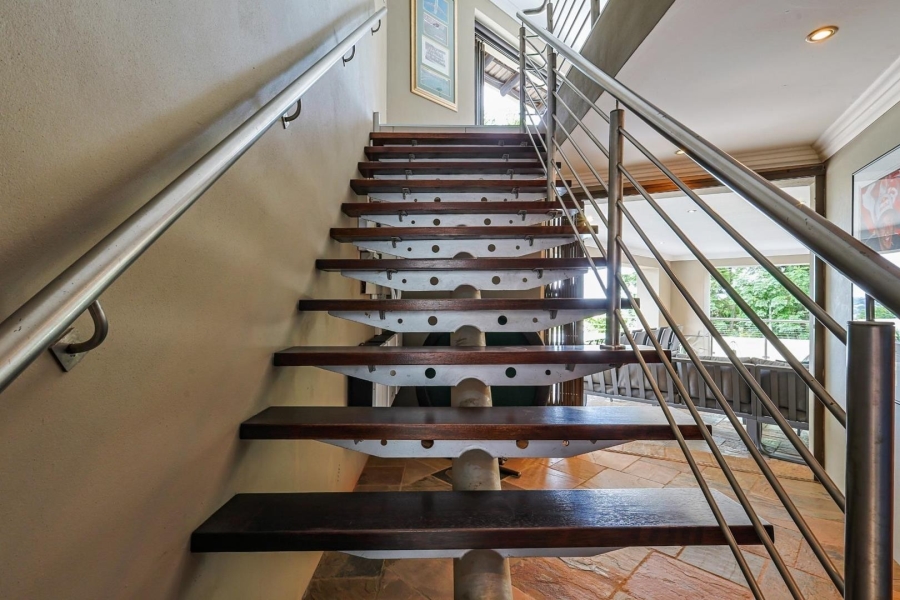 6 Bedroom Property for Sale in Waterkloof Gauteng