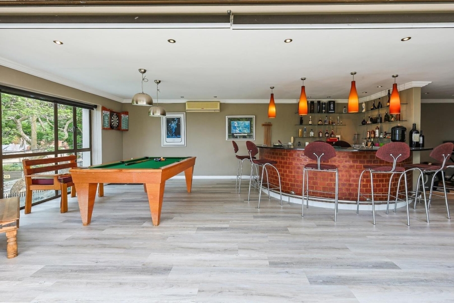 6 Bedroom Property for Sale in Waterkloof Gauteng