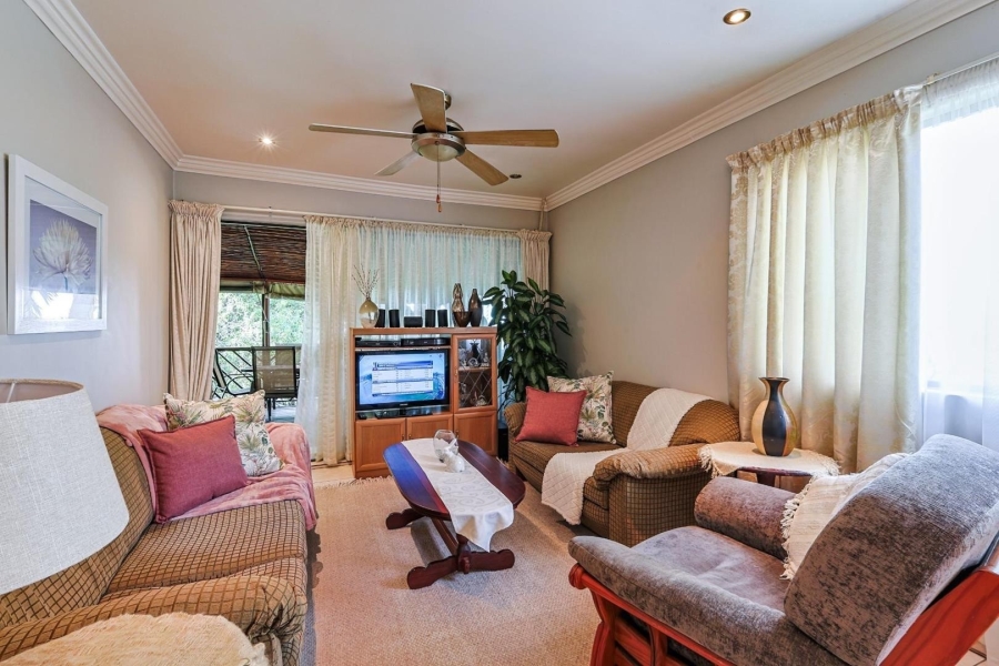 6 Bedroom Property for Sale in Waterkloof Gauteng