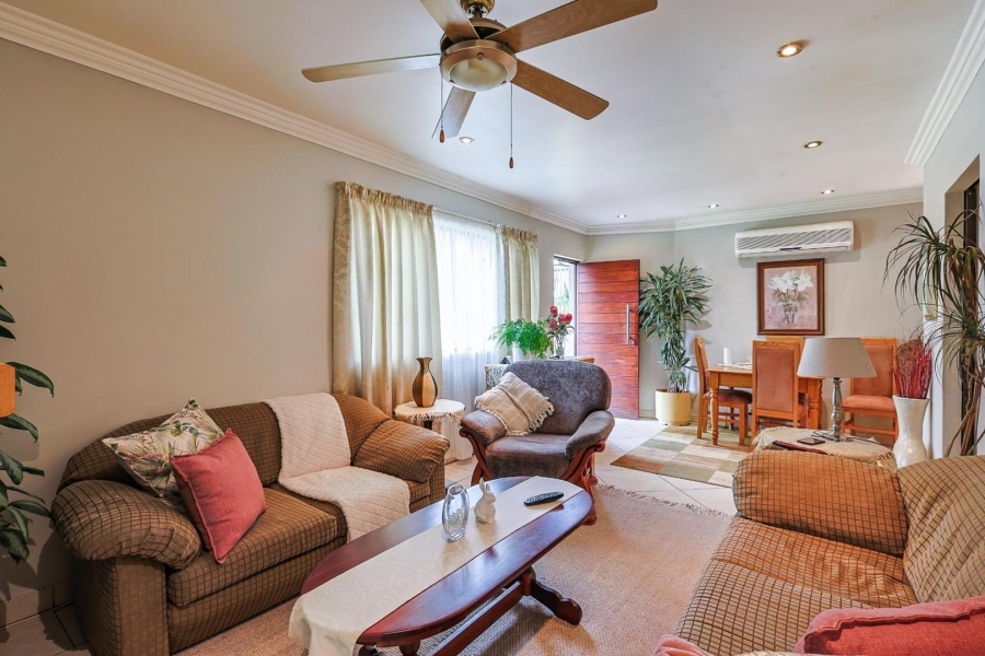 6 Bedroom Property for Sale in Waterkloof Gauteng