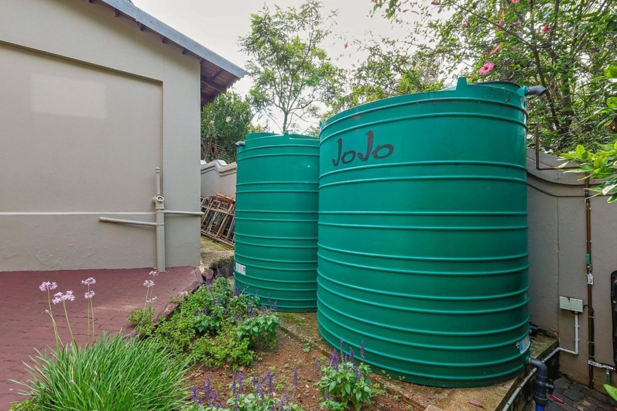 6 Bedroom Property for Sale in Waterkloof Gauteng