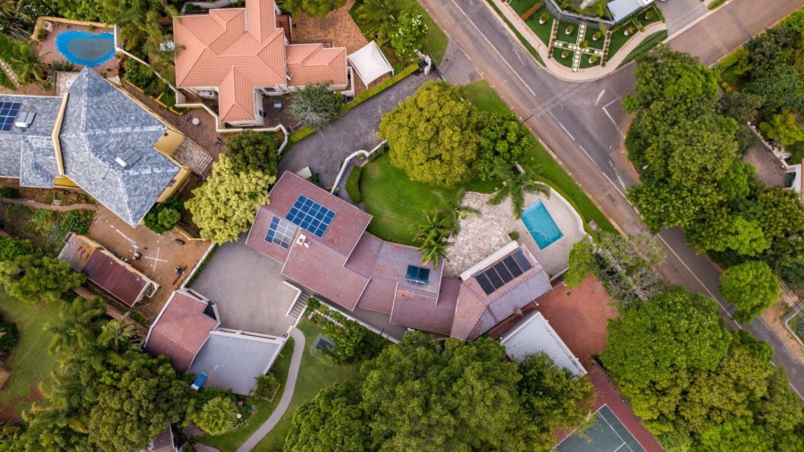 6 Bedroom Property for Sale in Waterkloof Gauteng