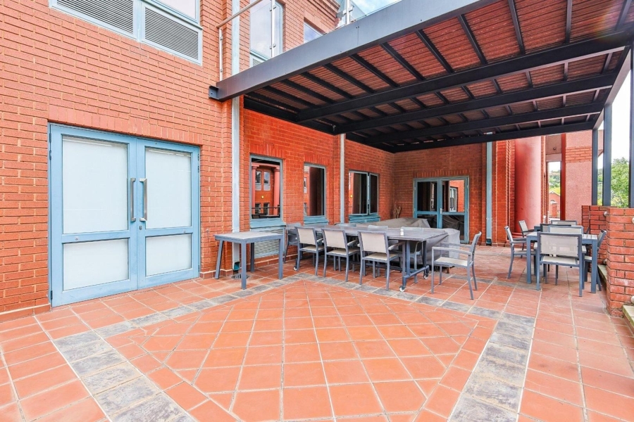 To Let commercial Property for Rent in Erasmuskloof Gauteng