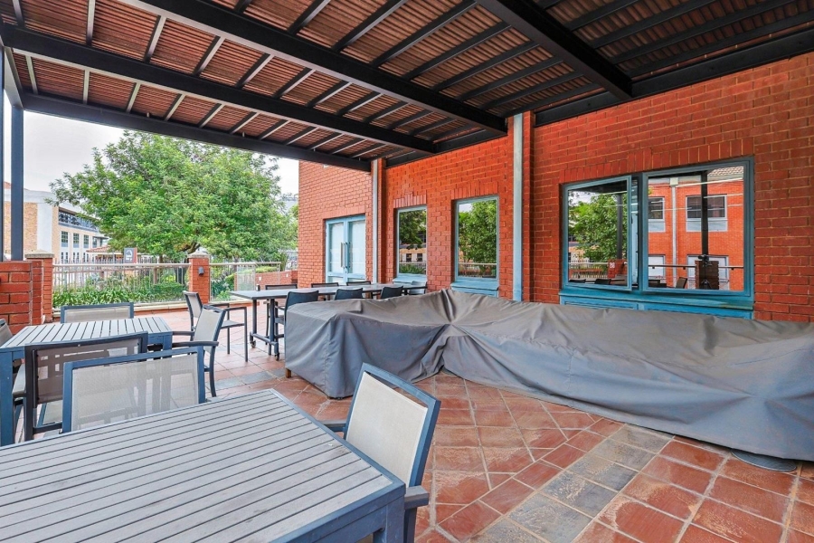 To Let commercial Property for Rent in Erasmuskloof Gauteng