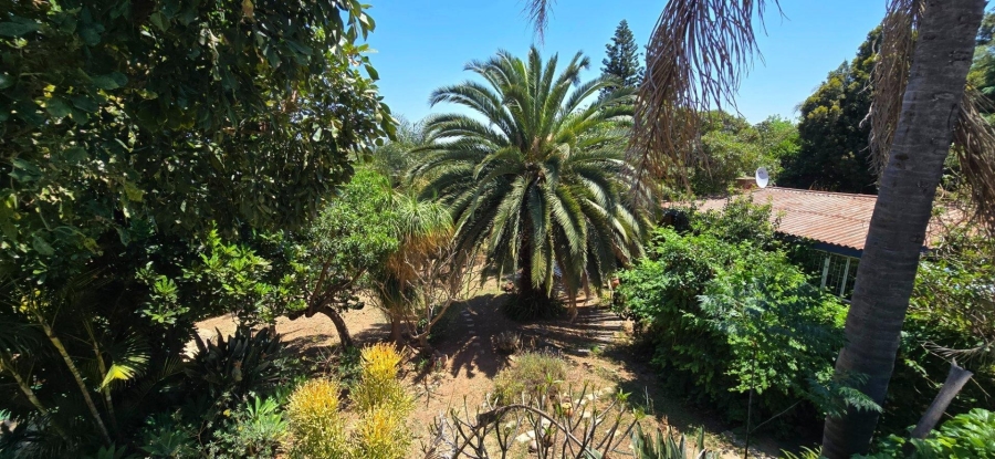 7 Bedroom Property for Sale in Waterkloof Ridge Gauteng