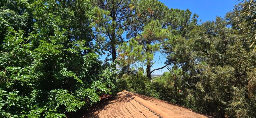 7 Bedroom Property for Sale in Waterkloof Ridge Gauteng