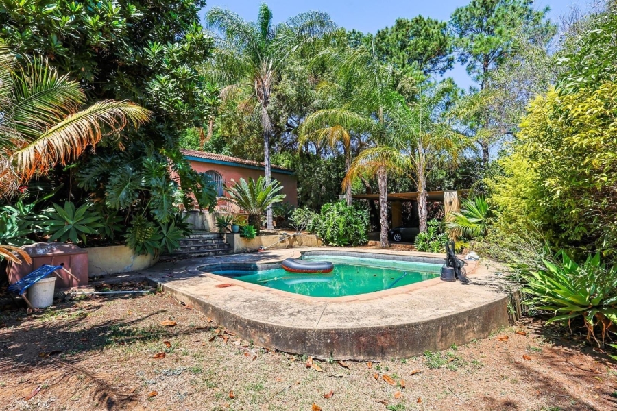 7 Bedroom Property for Sale in Waterkloof Ridge Gauteng