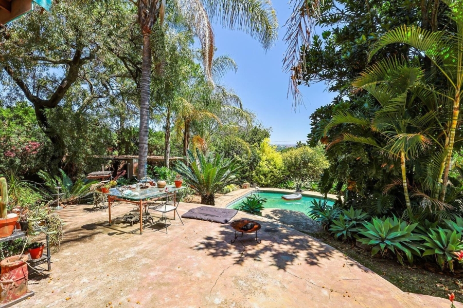 7 Bedroom Property for Sale in Waterkloof Ridge Gauteng