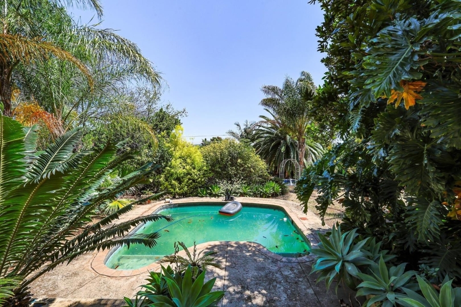 7 Bedroom Property for Sale in Waterkloof Ridge Gauteng